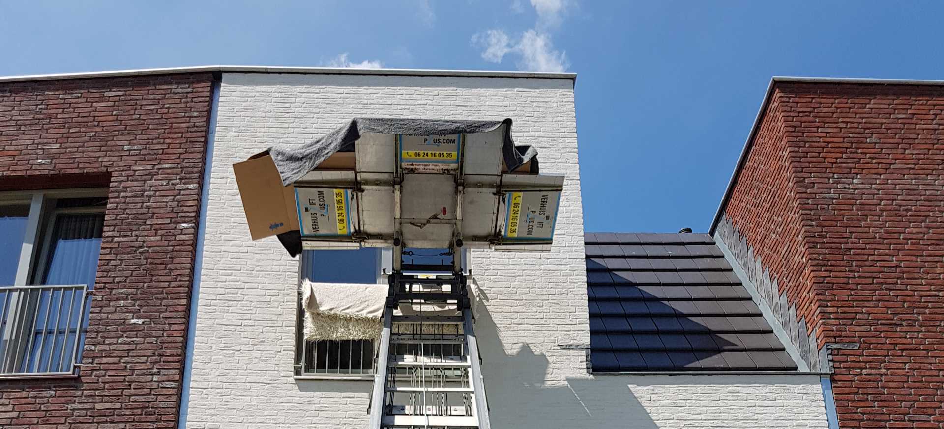 Verhuislift bij woonhuis in Apeldoorn